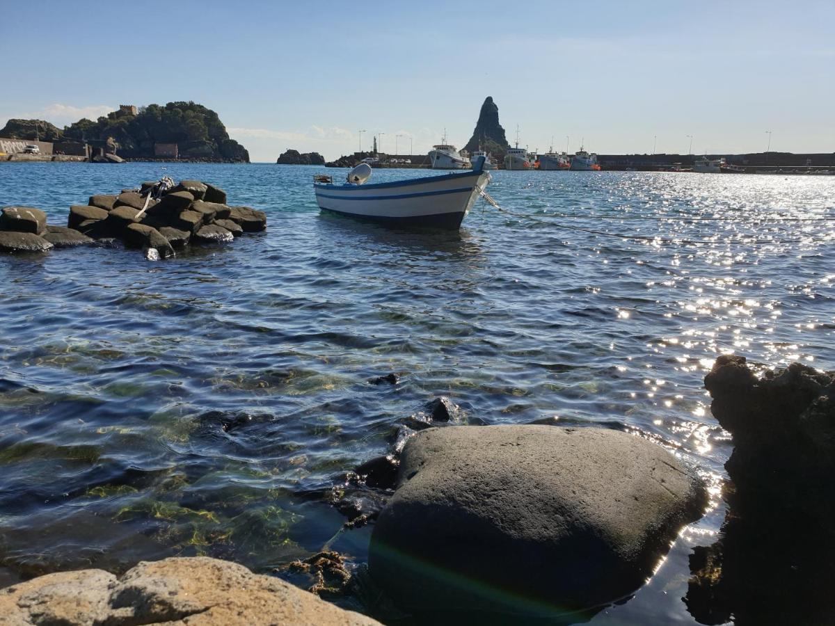 Casa Alessia Apartment Aci Castello Luaran gambar